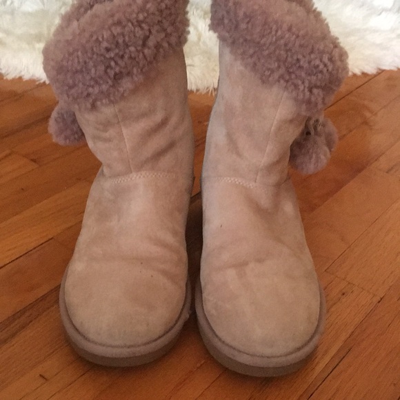 UGG mauve color boots - Picture 7 of 8